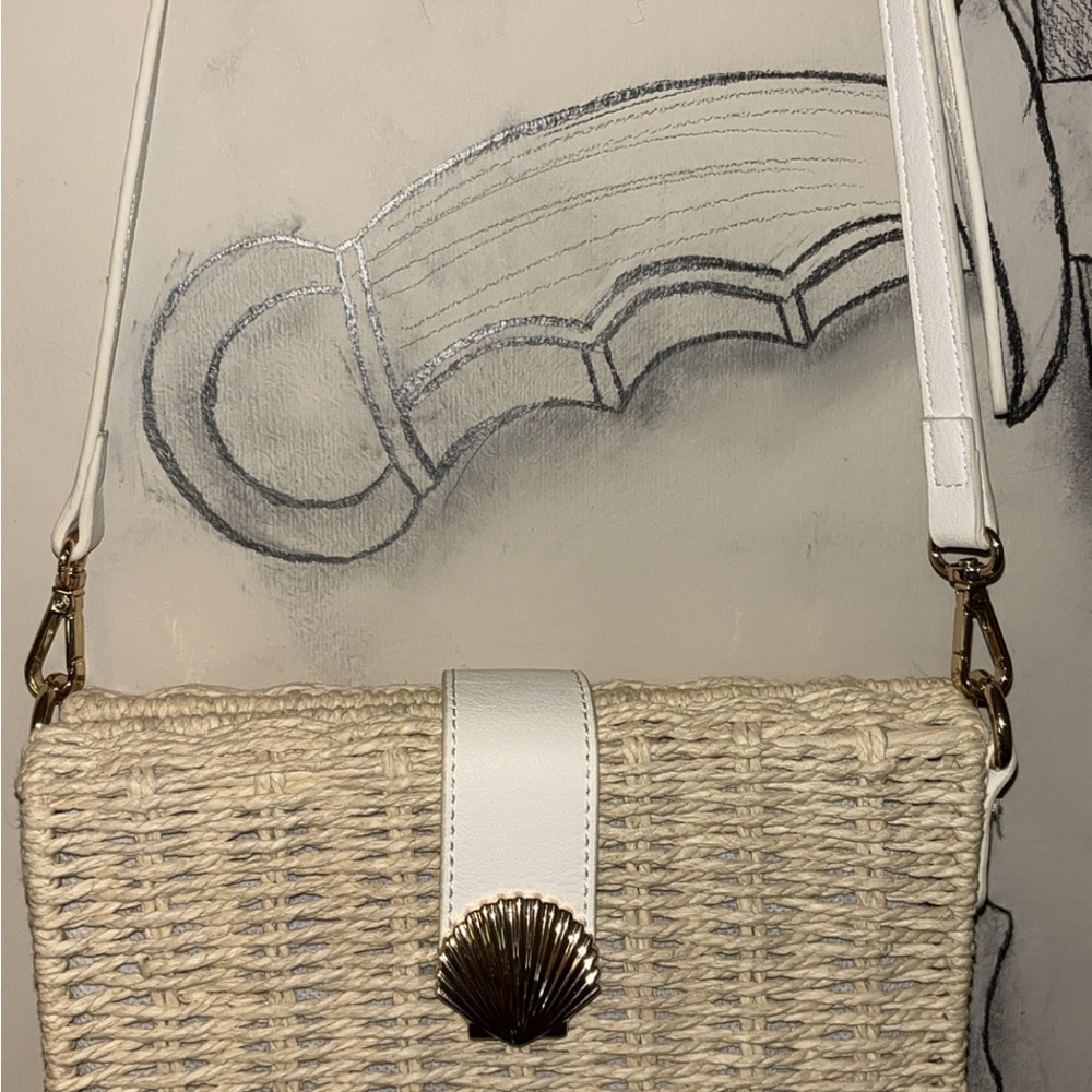 LC Lauren Conrad Cream Woven Clutch with Shell Clasp